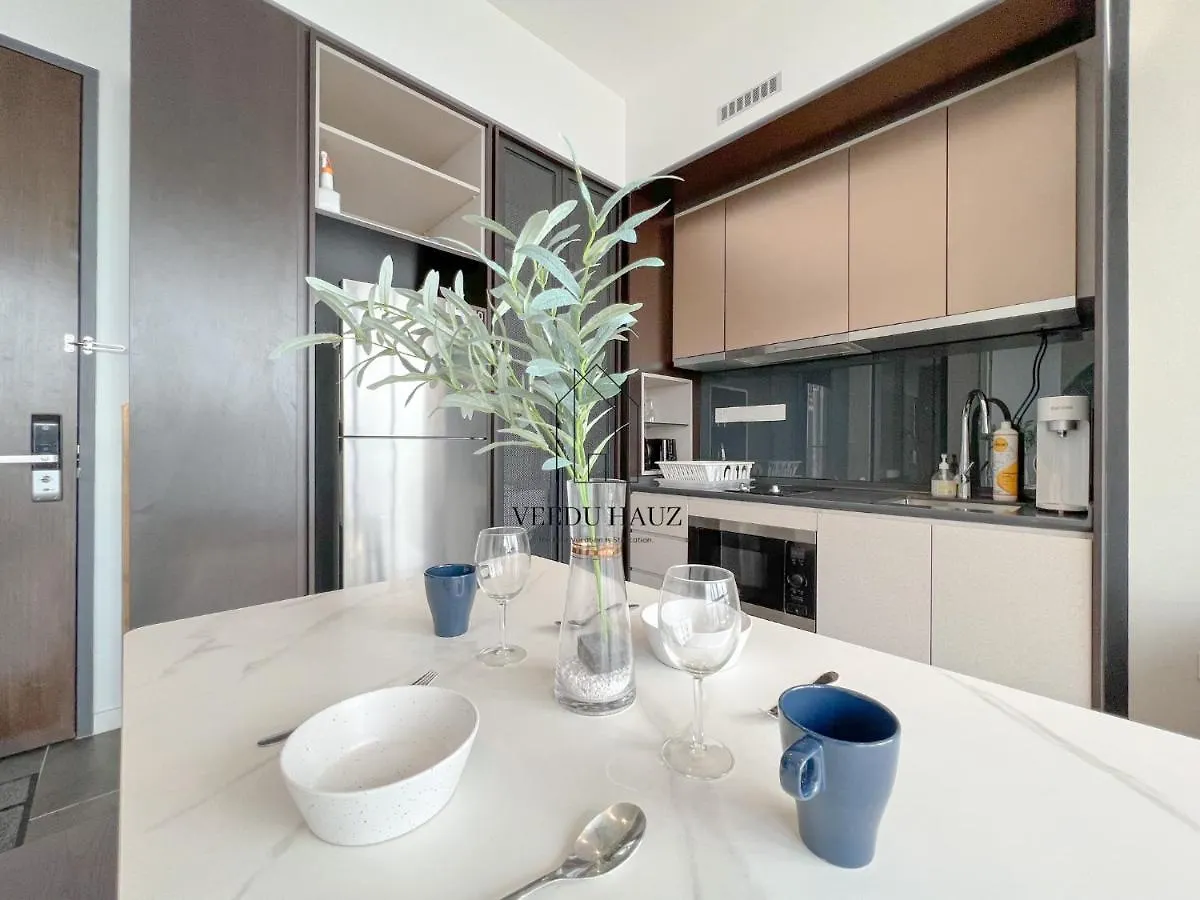 アパート Scarletz Suites At Klcc By Veedu Hauz クアラルンプール