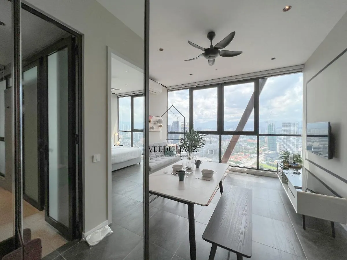 アパート Scarletz Suites At Klcc By Veedu Hauz クアラルンプール